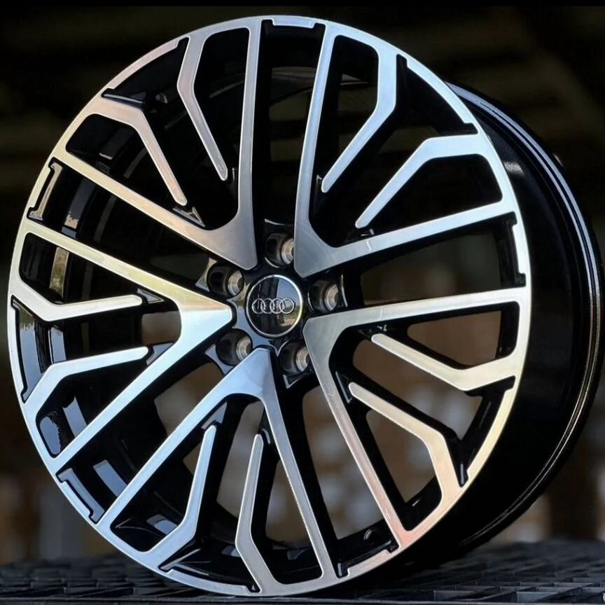 Литые диски Audi 9×R21 5×112
