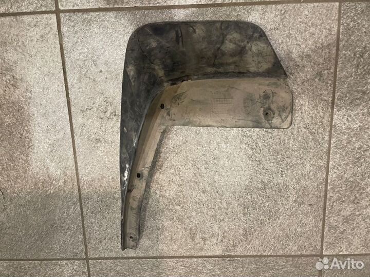 Брызговик задний Renault Logan