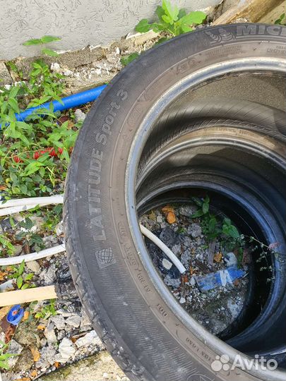 Michelin Latitude Sport 3 235/50 R19