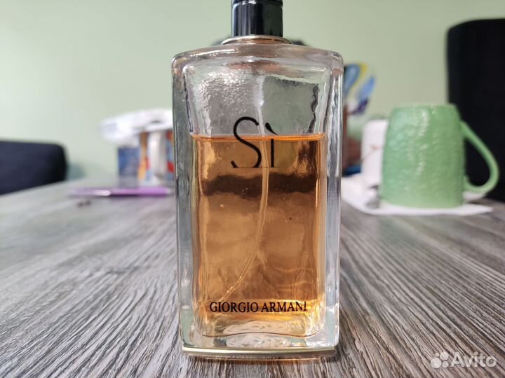 Духи Giorgio Armani Si
