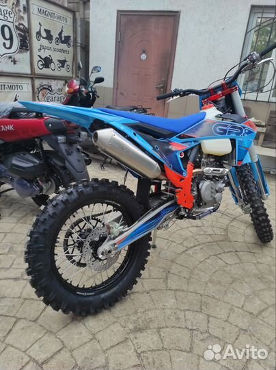 GR8 NB300CC 4T enduro lite 2024