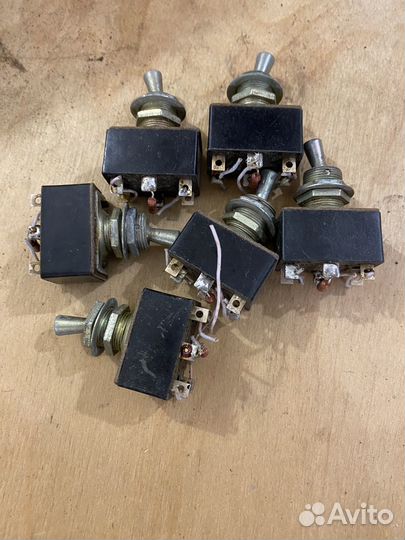 Тумблеры бу 20р/шт 50 шт