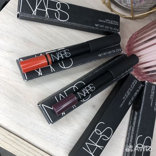 Помада-карандаш Nars