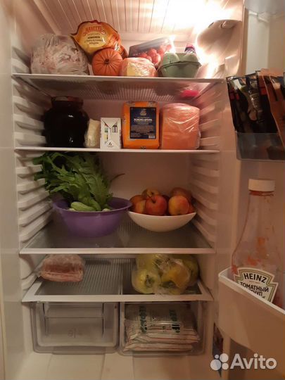 Холодильник indesit,с доставкой