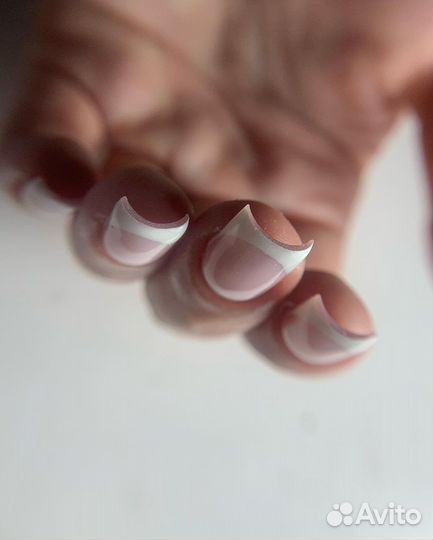 Наращивание ногтей