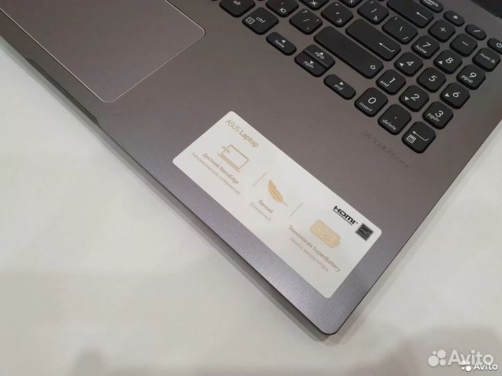 Игровой ультрабук 8 ядер i5-8265 Geforce MX250 SSD