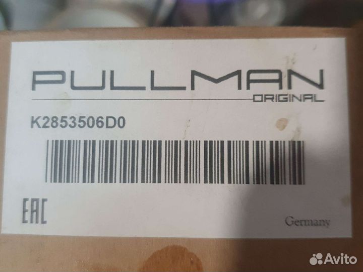 Эмблемма решетки радиатора volkswagen