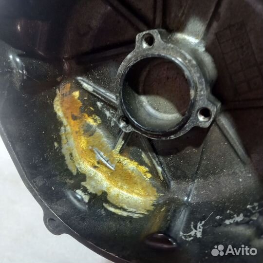 Крышка генератора Suzuki gsxr 600/750 98-99