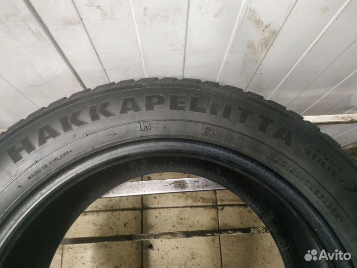 Nokian Tyres Hakkapeliitta SUV 235/60 R18