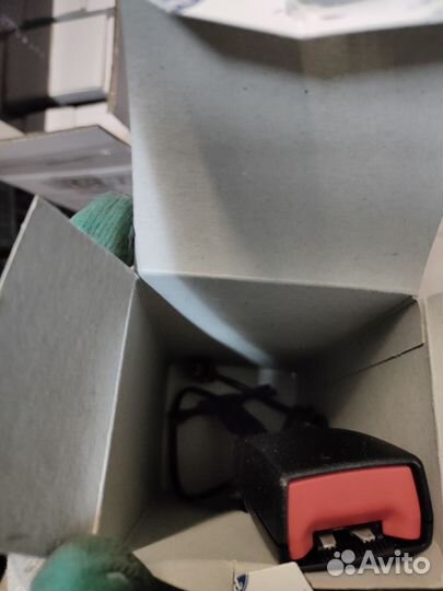 Ремень безопасности ответная часть Mondeo 4 новая