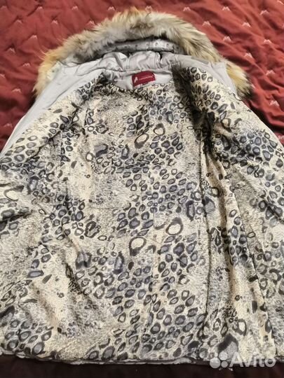 Пуховик на девочку