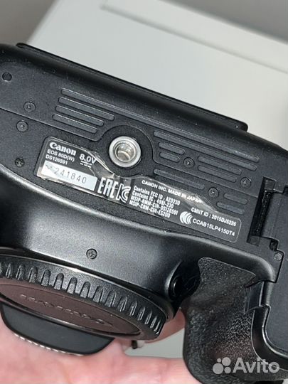 Зеркальный фотоаппарат Canon 80d