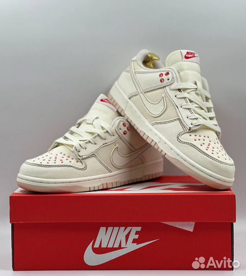 Кроссовки Nike SB Dunk