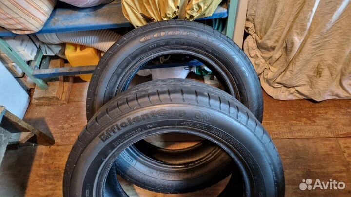 Goodyear EfficientGrip 195/60 R16 89H