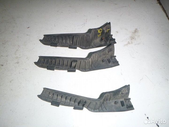 Жабо уголок левый (решётка стеклоочистителя) KIA s