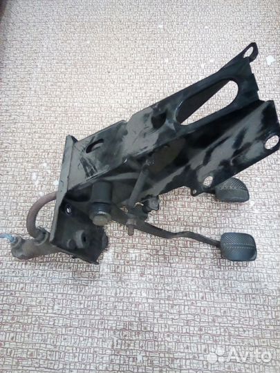 Колодки торм, радиатор ваз 2105 2106