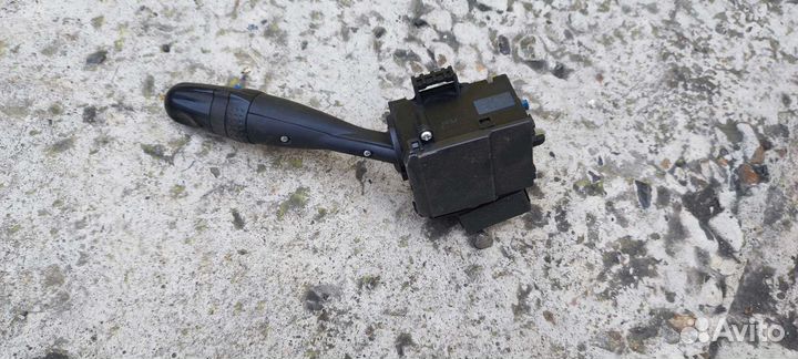 Подрулевой переключатель toyota