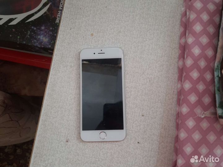 Телефон iPhone 6 64 gb