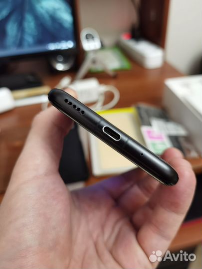 HONOR View 20, 6/128 ГБ