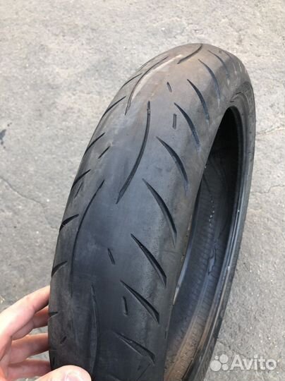 Metzeler roadtec z8 120/70 R17