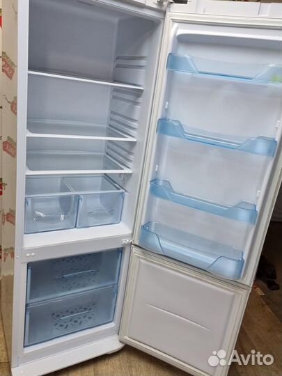 Холодильник двухкамерный бус гарантией