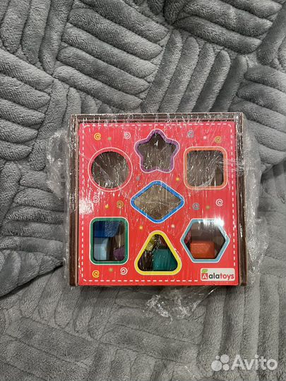 Развивающие игрушки