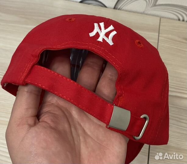 Кепка new york красная