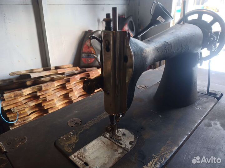 Швейная машина Подольск