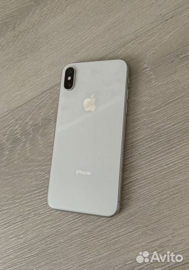 iPhone X, 64 ГБ