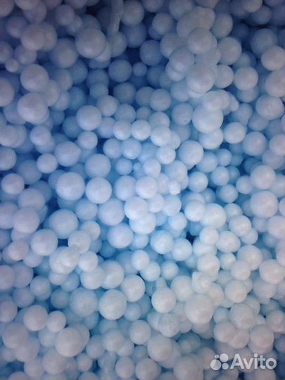 Шарики из пенопласта для рукоделия