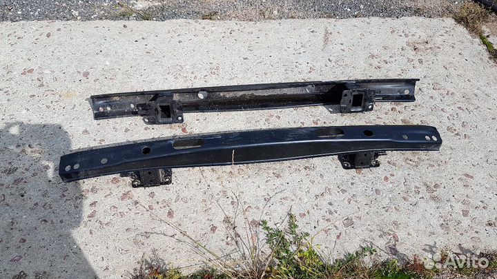 Усилитель заднего бампера фольксваген Т5