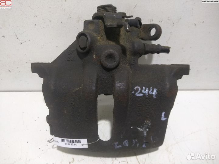 Суппорт передний левый для Peugeot-Citroen C5 1