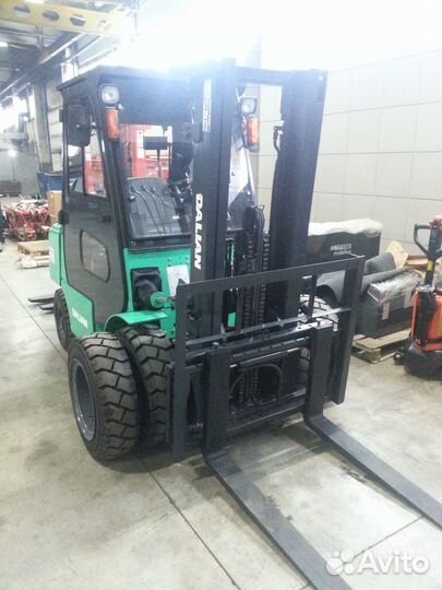 Вилочный погрузчик Dalian CPCD35RB, 2023