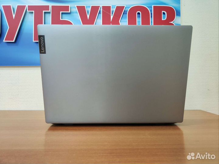 Свежий тонкорамочный игровой ноутбук Lenovo