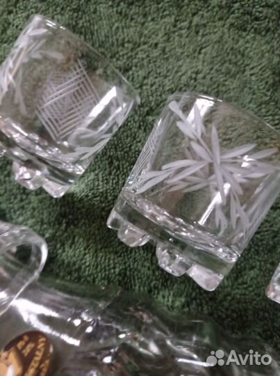 Штоф и 4 рюмки