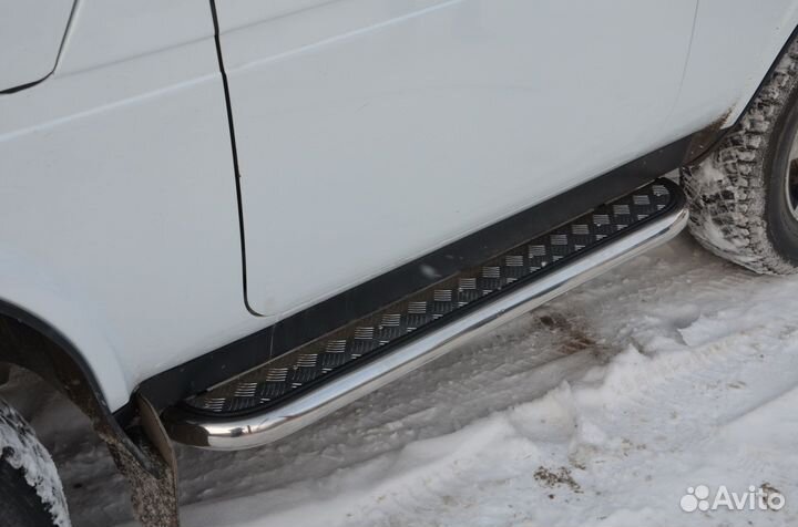 Защита порогов Niva 2121