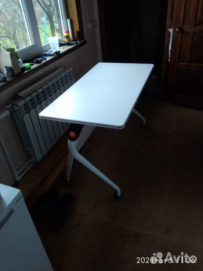 Стол учебный Sunon Mandis, складной, на колесиках