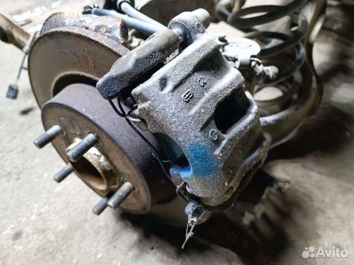 Задние суппорта Volvo V50 S40