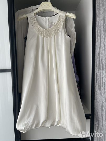 Платье для девочки новое