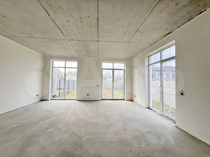 Таунхаус 180 м² на участке 3,5 сот.