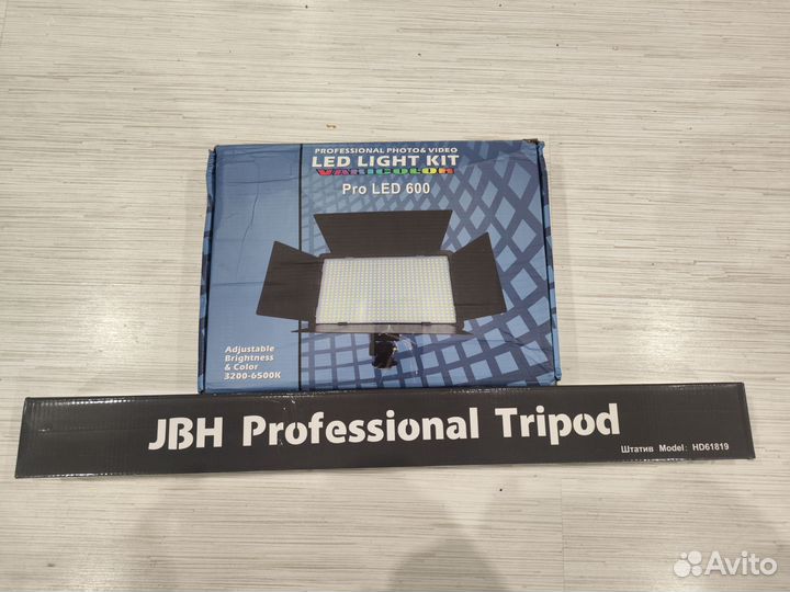 Видео свет U600+