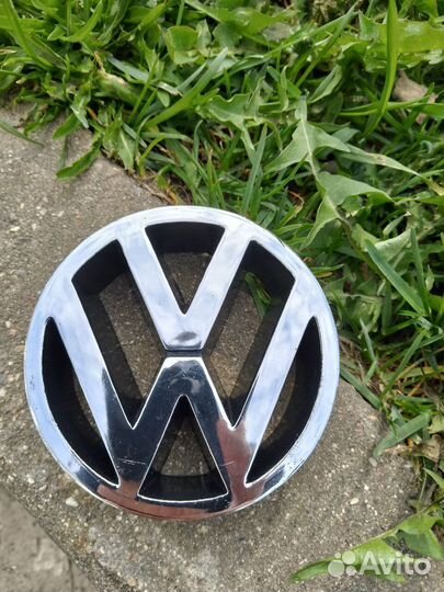 Эмблема VW Golf-2