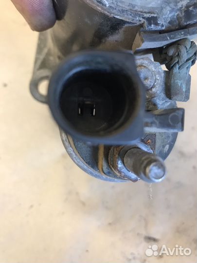 Стартер Volkswagen кади1.6 бензин