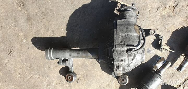 Редуктор передний в сборе Toyota Land Cruiser 200