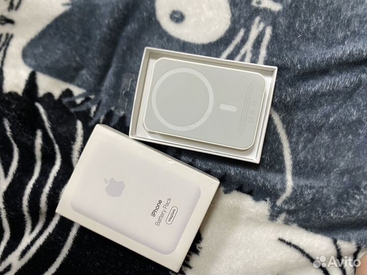 Повербанк magsafe