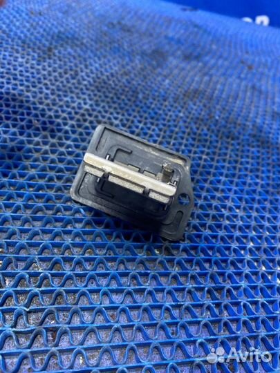 Резистор печки Hyundai Accent седан G4EB 2006