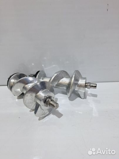 Шнек мясорубки Bosch MFW66/67/68