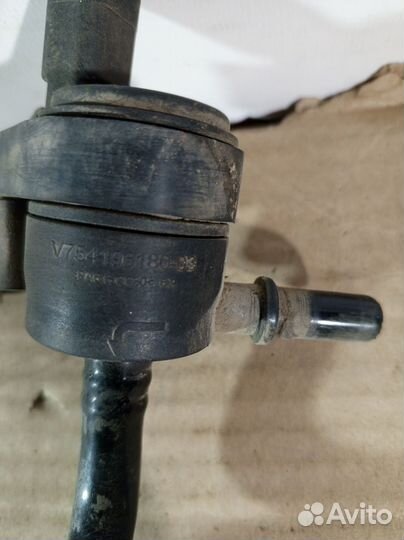 Клапан вентиляции топливного бака Peugeot 308