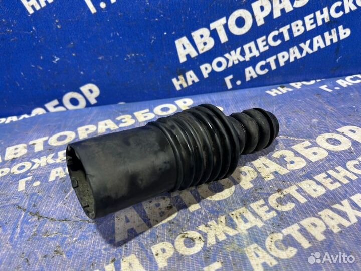 Пыльник амортизатора Renault Logan 1 седан 2011