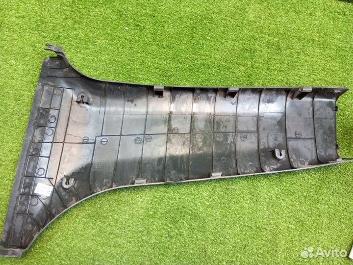 Обшивка стойки правая Kia Cerato TD 2009-2013